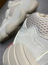 Кроссовки Adidas Yeezy 500 Desert Rat Blush живое фото 4