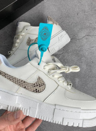 Кроссовки Nike Air Force 1 Pixel White Sail Snake живое фото 3